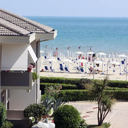 Marine- Palme- Ismare-2 By Interhome Apartment Silvi Marina